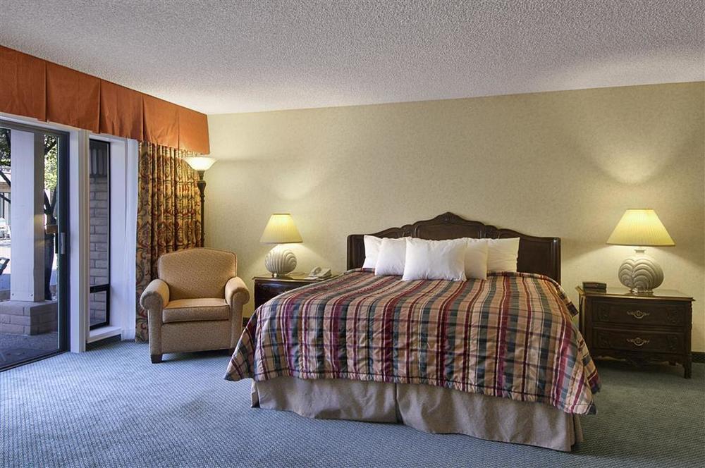 Red Lion Hotel Рединг Стая снимка