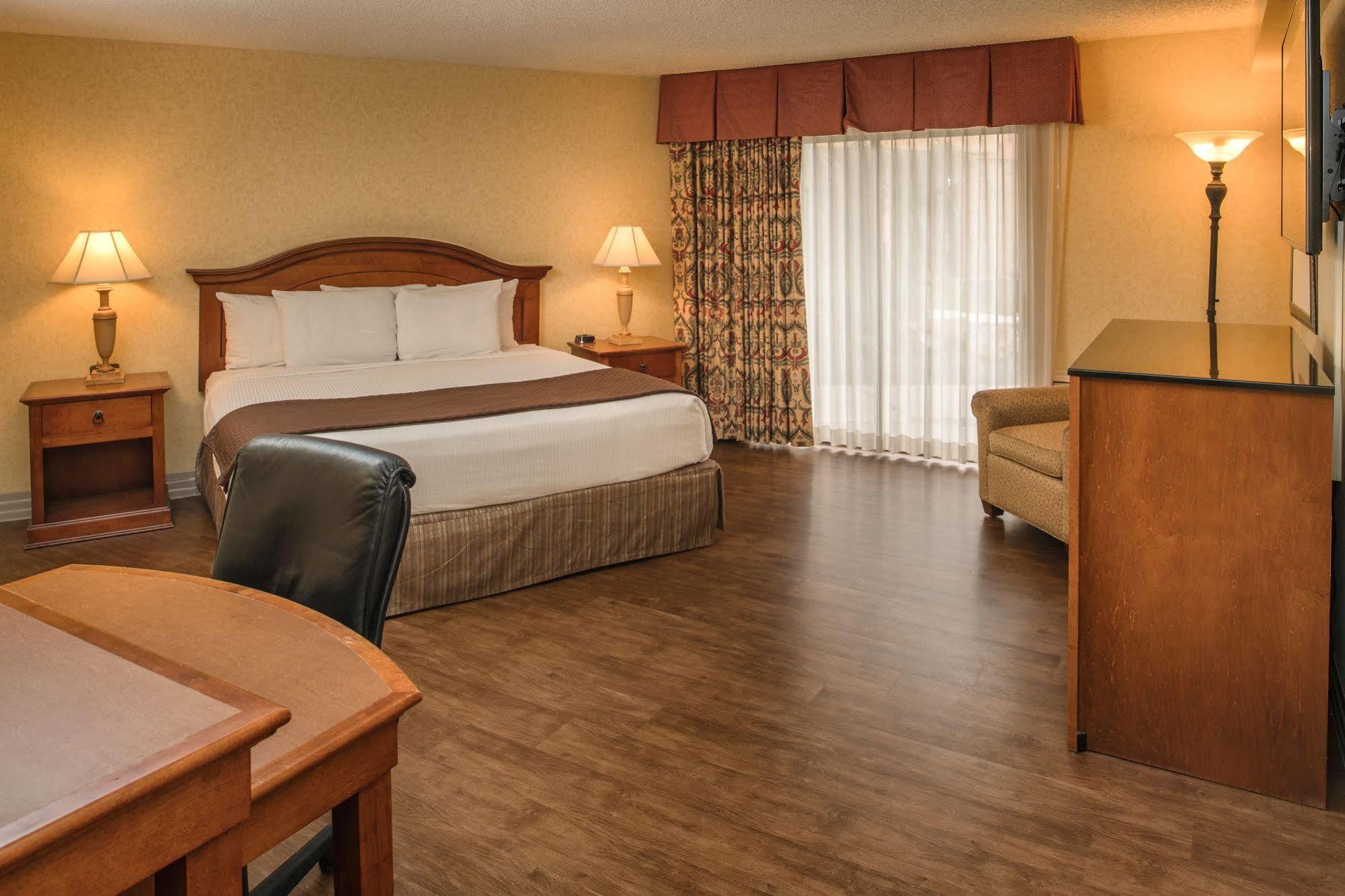 Red Lion Hotel Рединг Екстериор снимка